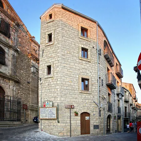 Del Corso *
